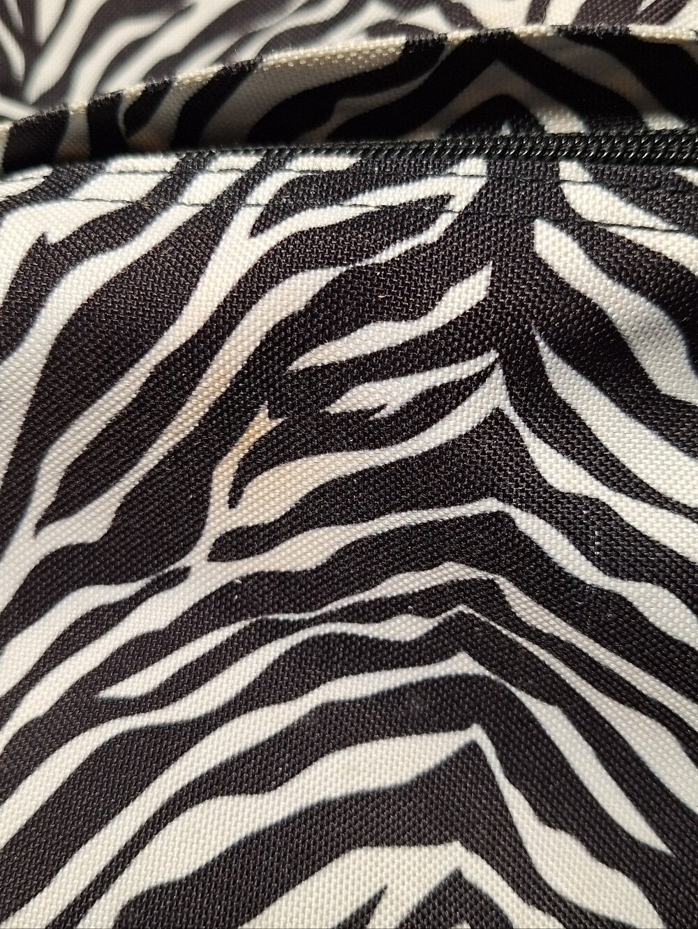 Jansport Backpack Zebra Black White w/ Purple Zipper Pulls - Picture 7 of 14